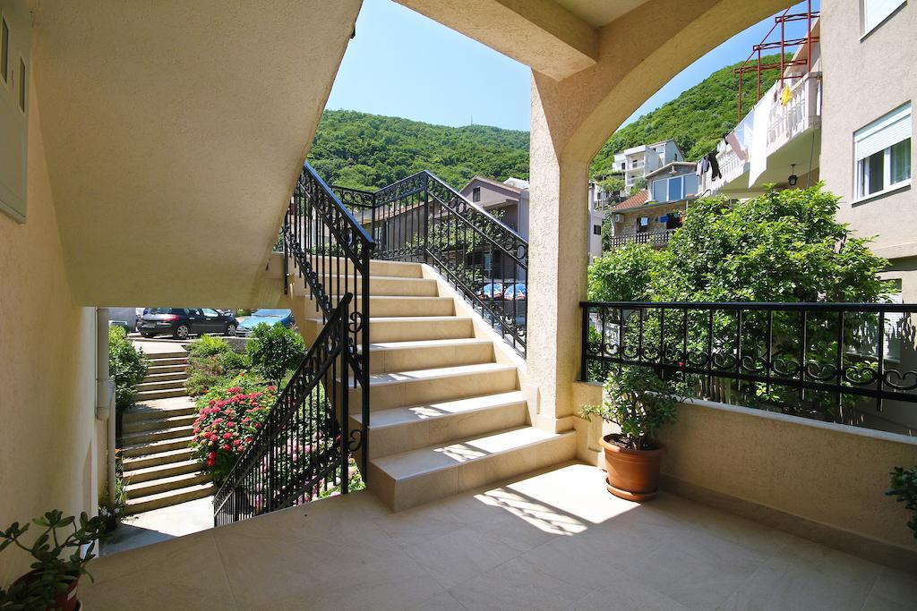 Apartments Raicevic Budva Eksteriør bilde