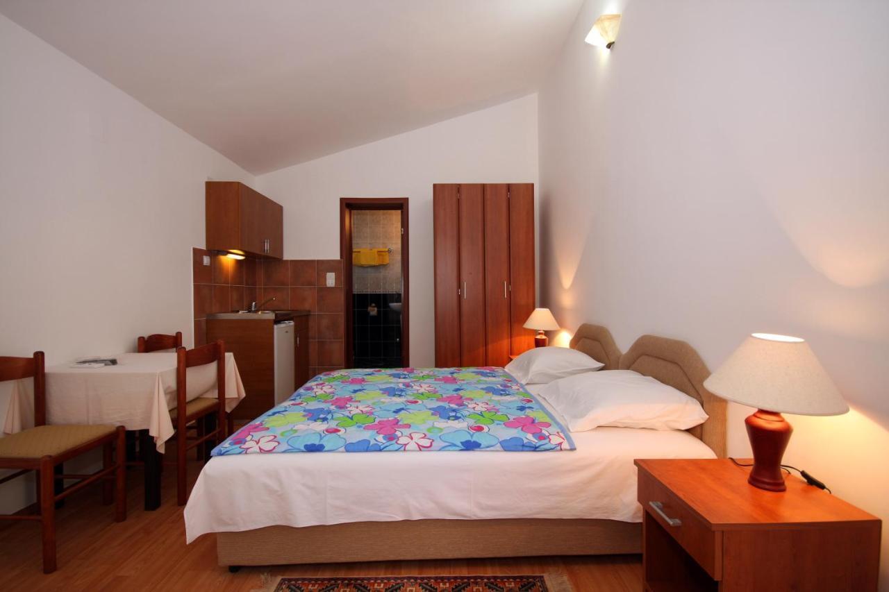 Apartments Raicevic Budva Rom bilde